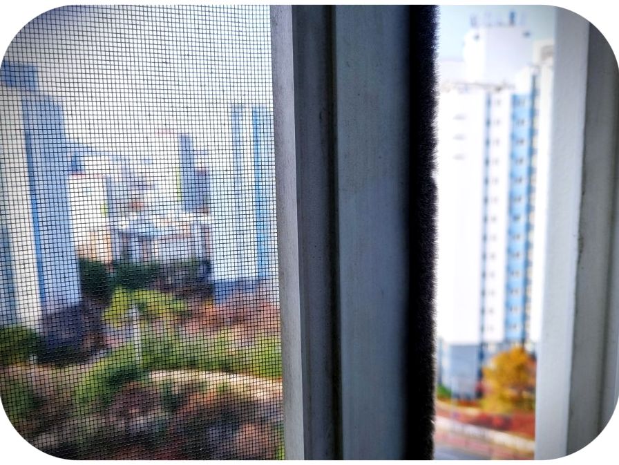 파주 운정동 방충망 시공